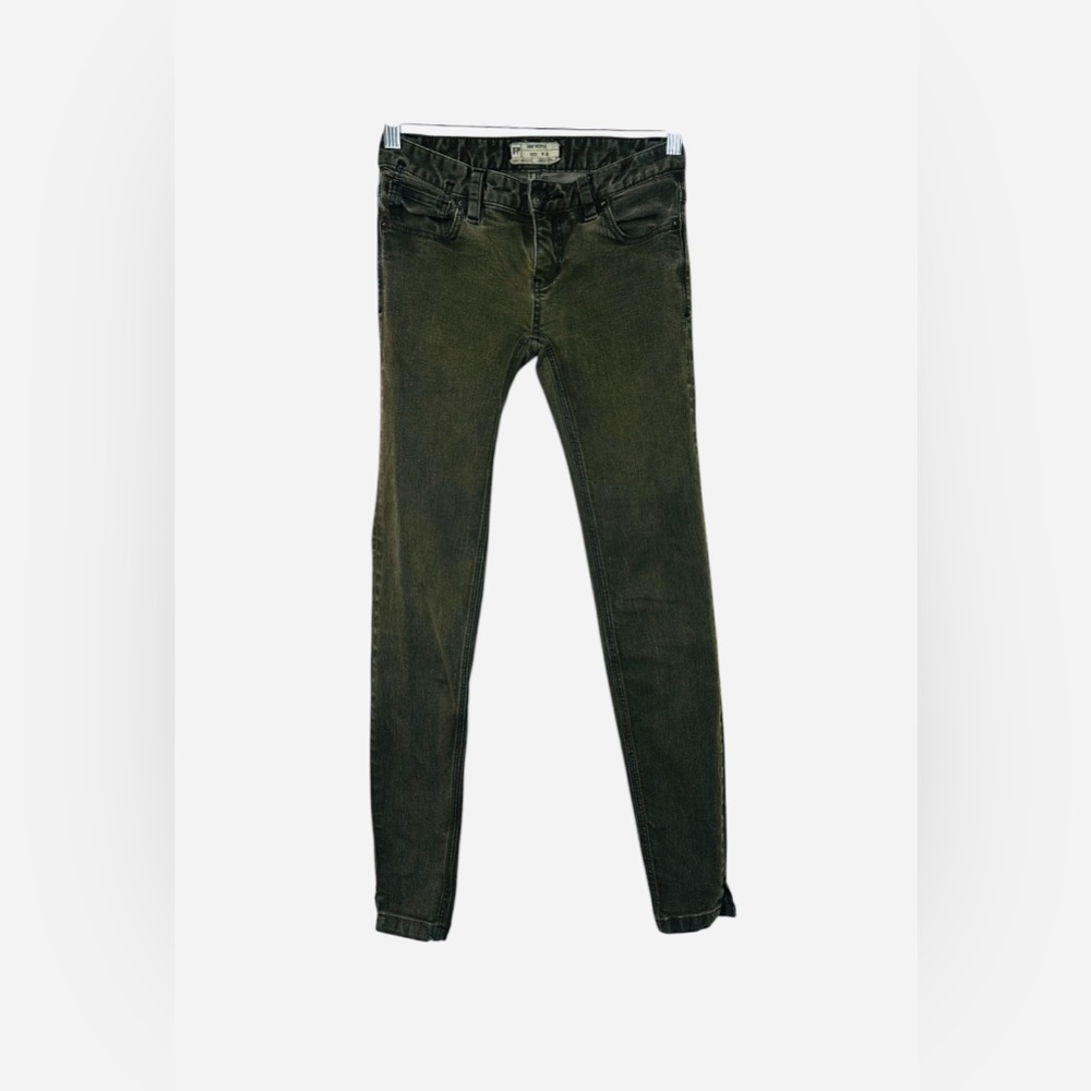 Free People Olive Green Distressed Denim Jeans sz24 Low Rise Skinny Leg Slit Hem